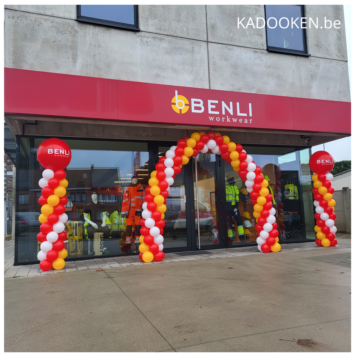 B2B 'GRAND OPENING' pakket met logo/eigen tekst