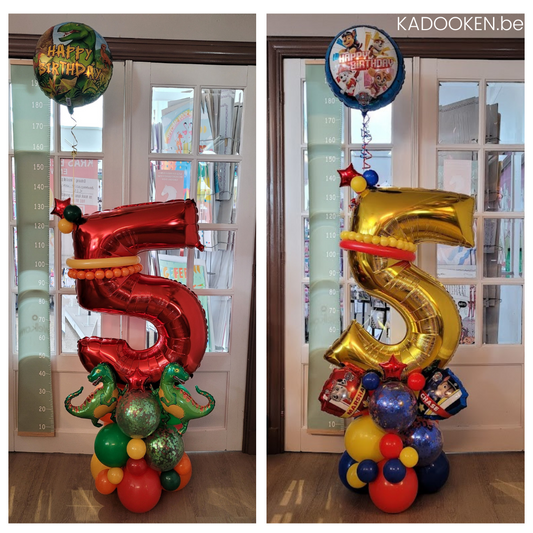 Groot foliecijfer op versierde ballonvoet met thema - Prijs per cijfer