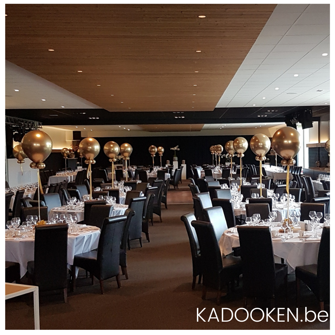 Grote ballon en ballonkraag in Reflex Gold